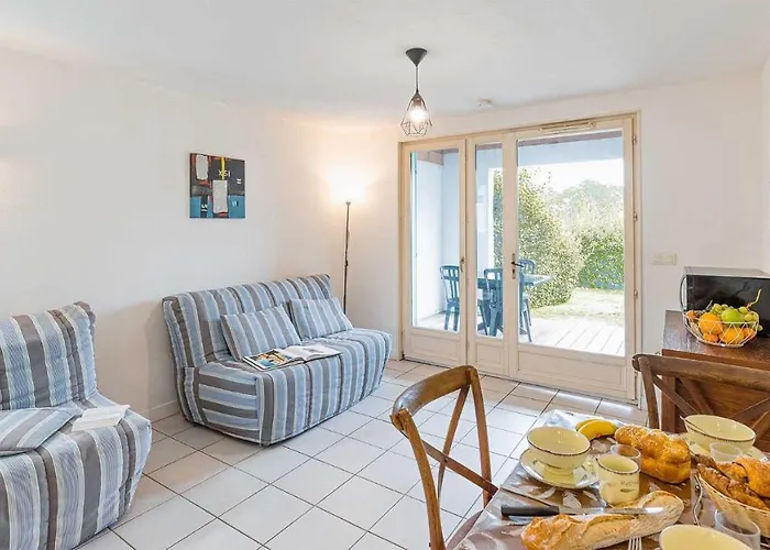 Madame Les Rives Marines Appart hôtel Le Teich