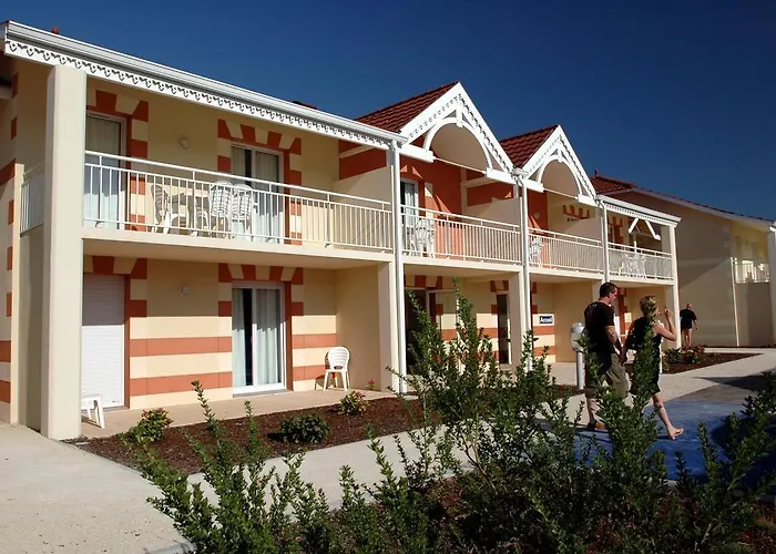 Madame Les Rives Marines Aparthotel