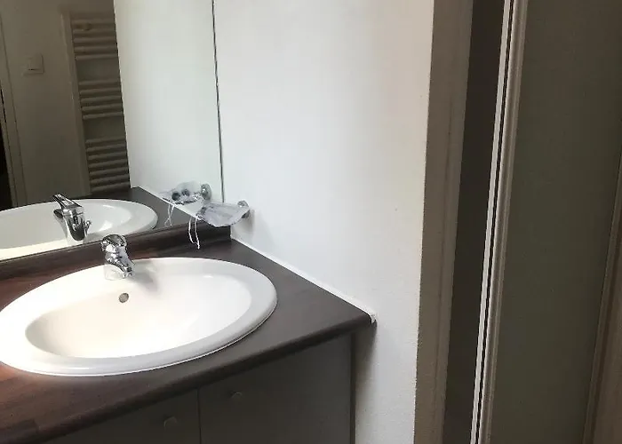 Madame Les Rives Marines Appart hôtel 3*